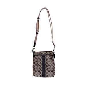 Coach Signature Swingpack Crossbody Bag